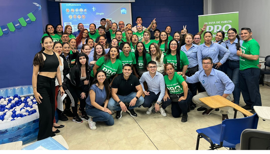 Horse Groomer Business Card in Red White Simple Illustrative Style (4) Horse Groomer Business Card in Red White Simple Illustrative Style (4)